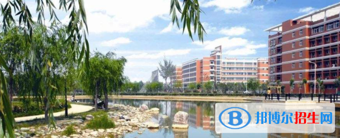 新乡学院是不是双一流大学？