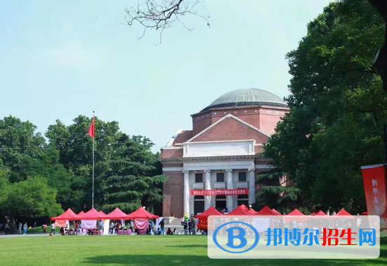 2022中国大学排名前100名：国内最顶尖的院校名单一览