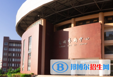昆明医科大学海源学院是不是985大学?