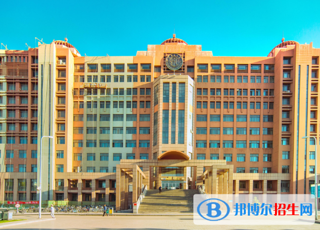内蒙古高考分数线2022年：含一本、二本、专科录取分数线汇总表！