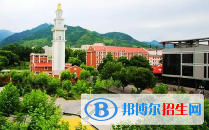 西安翻译学院是不是985大学?