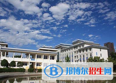 四川2023年女生读什么计算机学校好
