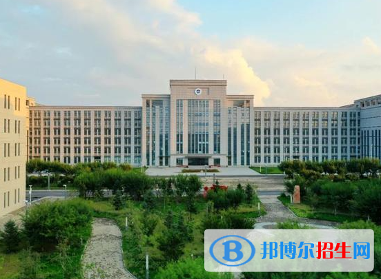 长春电子科技学院是不是985大学？