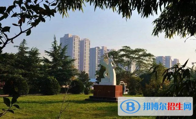 荥阳高中录取分数线(2022荥阳高中)