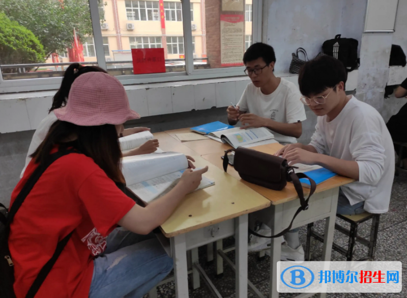 汝州市万基高中、朝阳高中录取分数线(2022汝州市万基高中、朝阳高中)