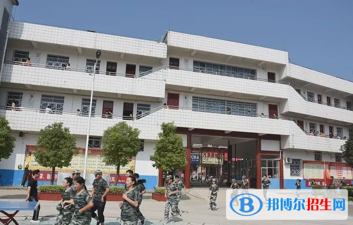 罗山县周党高中录取分数线(2022罗山县周党高中)