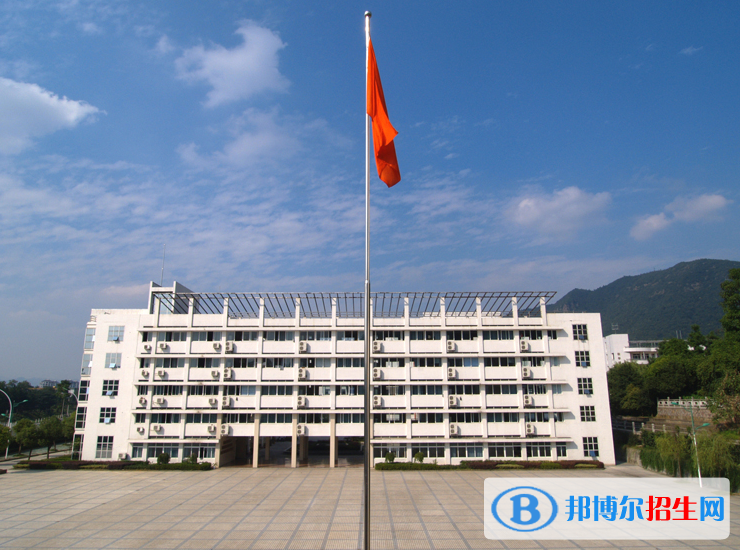 富阳二中2022录取分数线（2023参考）