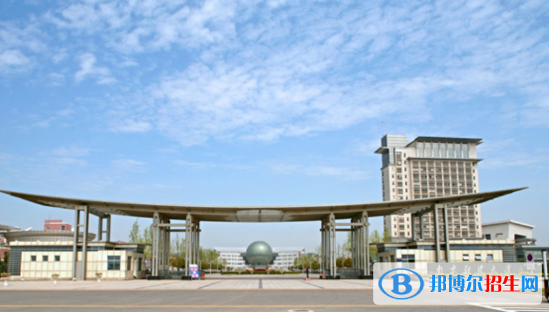 南京财经大学红山学院是不是双一流大学？