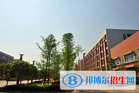 重庆公共交通技工学校2023年招生录取分数线