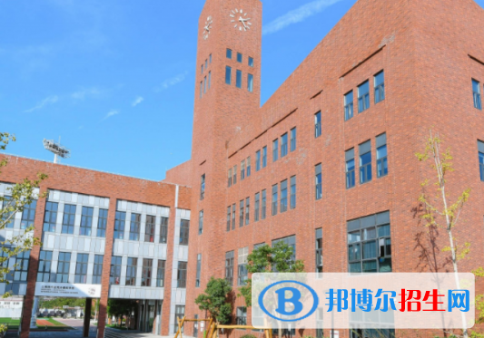 上海德闳学校初中部2023年课程体系2