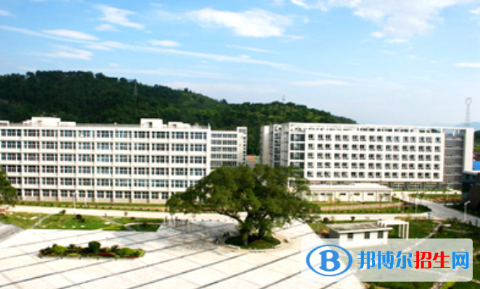 福建农林大学金山学院是几本？是985和211吗？