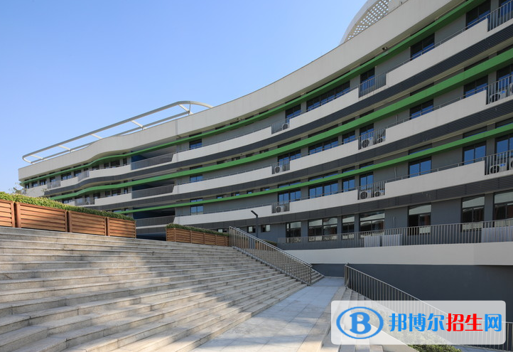 上海帕丁顿双语学校初中部2023年学费标准