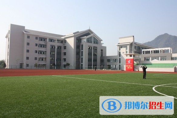 临安区於潜中学2022录取分数线（2023参考）