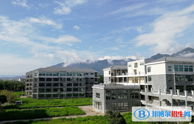 福建江夏学院排名全国第几位