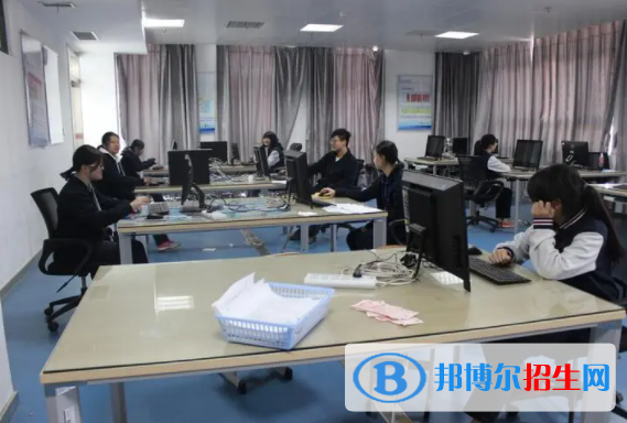 2023正定技工学校多少钱(学费明细)