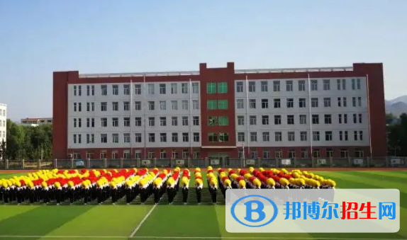 2023丰宁职教中心多少钱(学费明细)