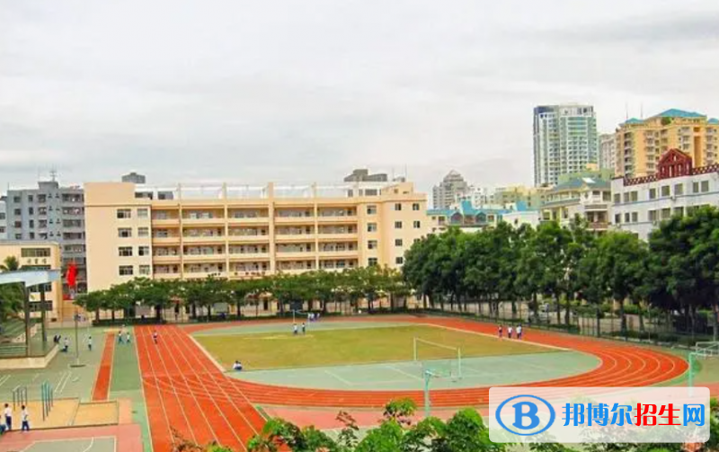 2023三亚市第一中学招生简章