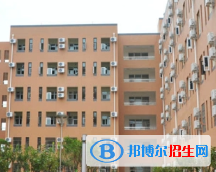 资阳汽车科技职业学校地址在哪里，哪个地区，哪个城市?