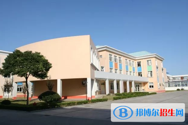 2023年上海民办中芯学校小学部学费标准
