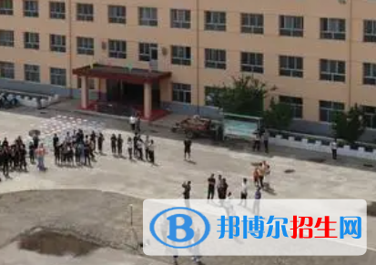 河北省灵寿县农业技术中专学校地址在哪里，哪个地区，哪个城市?