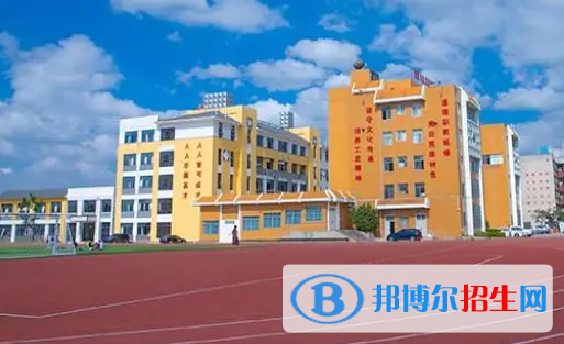 2023迪庆中专学校有哪些  迪庆中专学校名单一览表