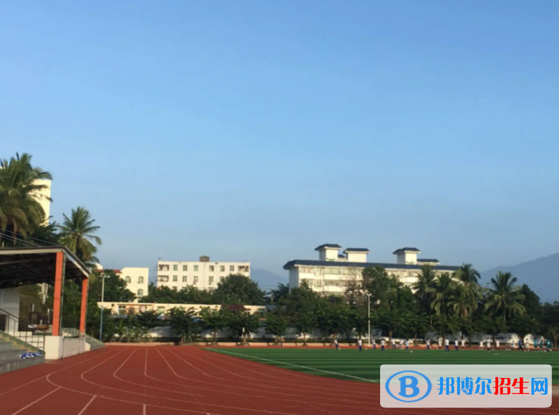 2023保亭县保亭中学招生计划 招生人数是多少(附要求、条件、对象)