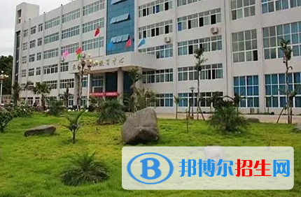 2023自贡公办技工学校有哪些  自贡公办技工学校名单一览表
