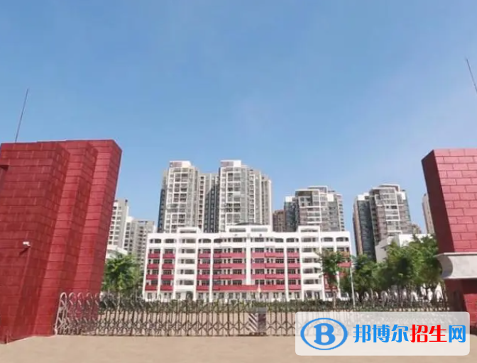 海口景山学校地址在哪里，哪个地区，哪个城市
