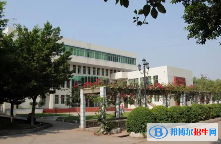 2024凉山排名前五的中专学校名单