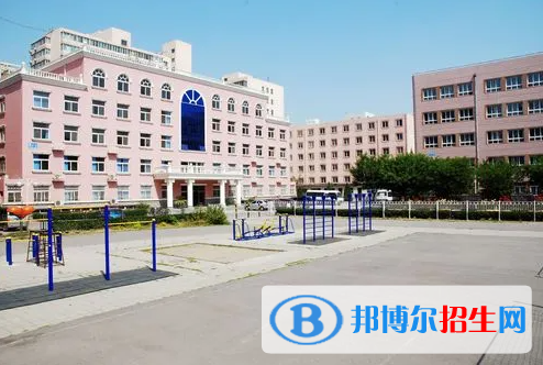 北京2023年开设现代物流专业的中职学校有哪些？