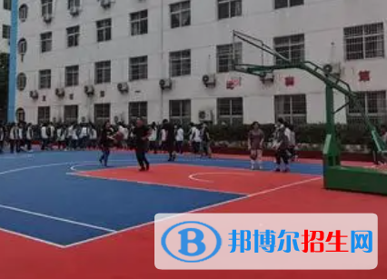 西安弘雅易学技工学校地址在哪里，哪个地区，哪个城市?