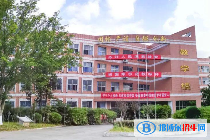 2024南充排名前五的公办中专学校名单