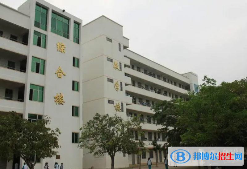 昌江县矿区中学地址在哪里，哪个地区，哪个城市