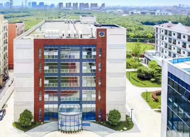2023年上海西华国际学校小学部靠谱吗