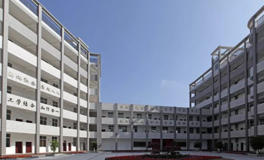 广西柳州畜牧兽医学校地址在哪里，哪个地区，哪个城市?