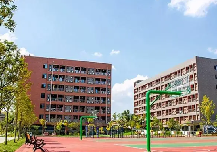 2024成都排名前五的公办中职学校名单