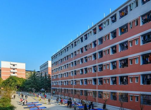 2024乐山公办中职学校有哪些 乐山公办中职学校名单一览表