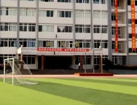 2023乐山卫生学校有哪些 乐山卫生学校名单一览表