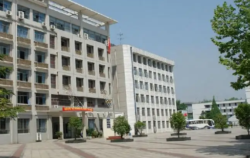 2023湖北公办汽修学校有哪些 湖北公办汽修学校名单一览表