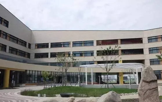 2023年北京师范大学附属烟台国际学校课程体系