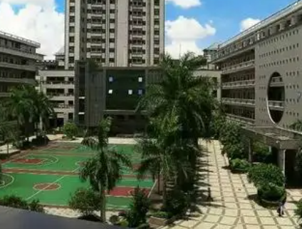 深圳市深德技工学校地址，乘车路线