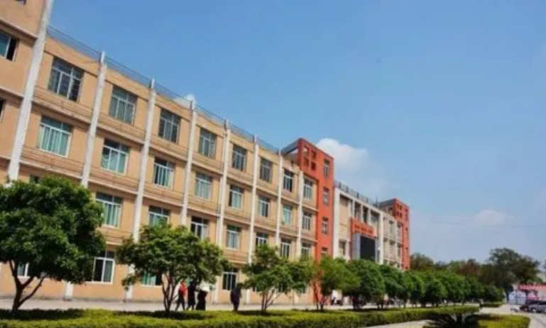 2023宜宾民办轨道交通学校有哪些 宜宾民办轨道交通学校名单一览表