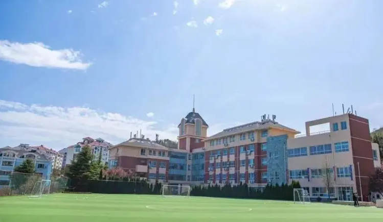 2023年青岛耀中国际学校入学考试