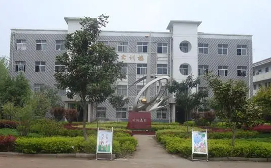 2024阜阳公办护理学校有哪些 阜阳公办护理学校名单一览表