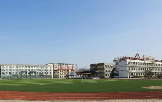 秦皇岛大东职业学校