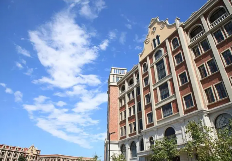 2023年青岛墨尔文中学入学条件
