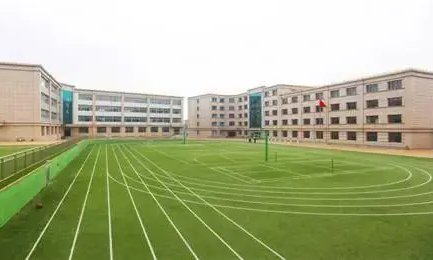 2023年青岛银河学校入学考试