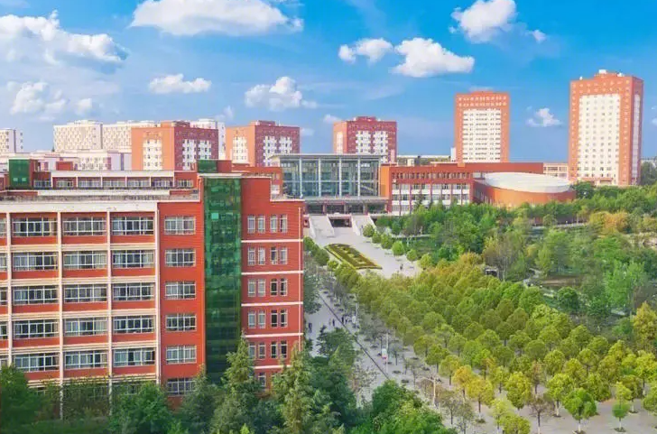 云南经济管理学校