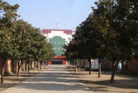 2023六安市巨人职业中专学校多少钱 六安市巨人职业中专学校各专业学费收费标准
