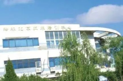 北京市应用高级技工学校地址，乘车路线